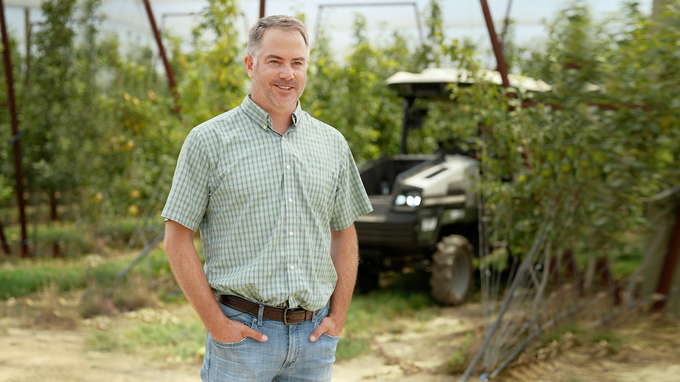 Huertos de manzanas con AgriMACS Inc., Mark Stennes